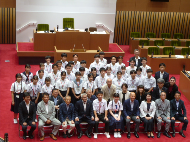 令和６年度長崎市中学生議会に生徒会長が参加しましたの画像