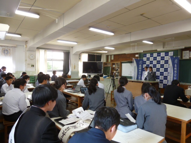 生徒会役員立会演説会・選挙を開催しましたの画像