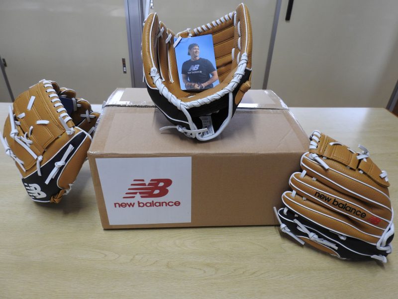 12/26　大谷翔平選手のグローブが届きましたの画像