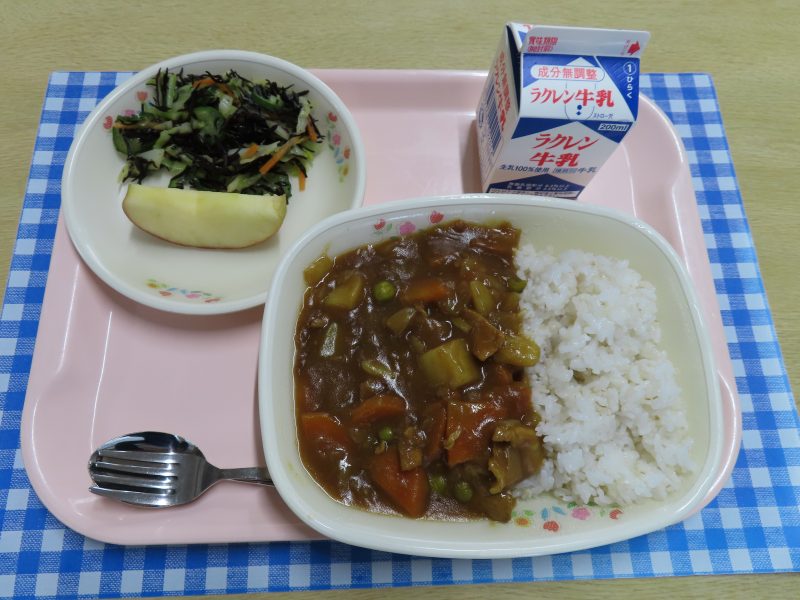 1/16　図書ボランティア「さくらんぼ」の画像